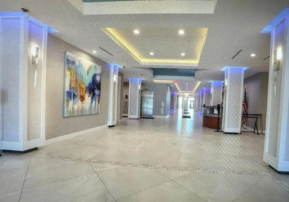 Beautiful Oceanfront Two Bedroom Condo Daytona Beach Apartment