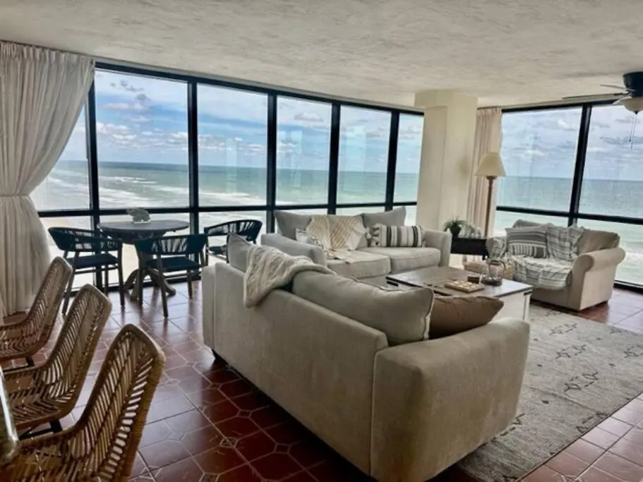 Beautiful Oceanfront Two Bedroom Condo Daytona Beach 0*,  United States