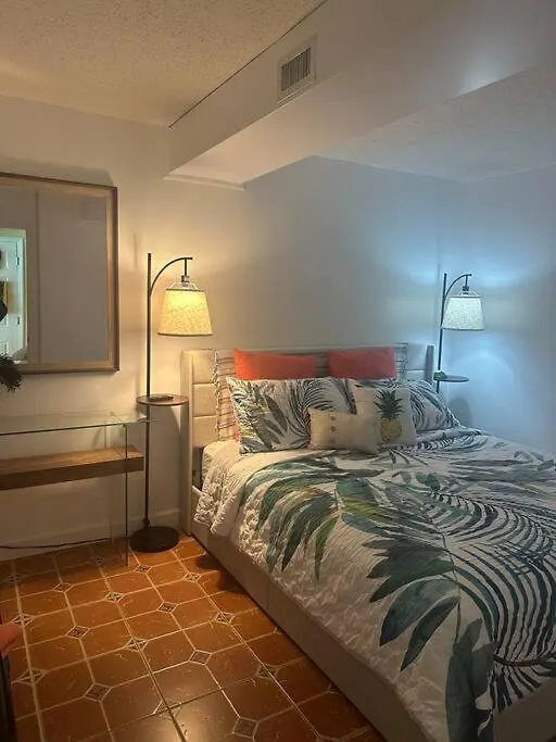 Apartment Beautiful Oceanfront Two Bedroom Condo Daytona Beach