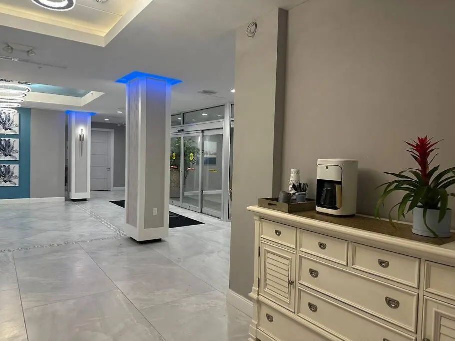 Beautiful Oceanfront Two Bedroom Condo Daytona Beach